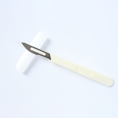 qualità  Disposable Surgery Instruments Surgical Disposable Carbon Stainless Steel Scalpel Blade With Handle fabbrica